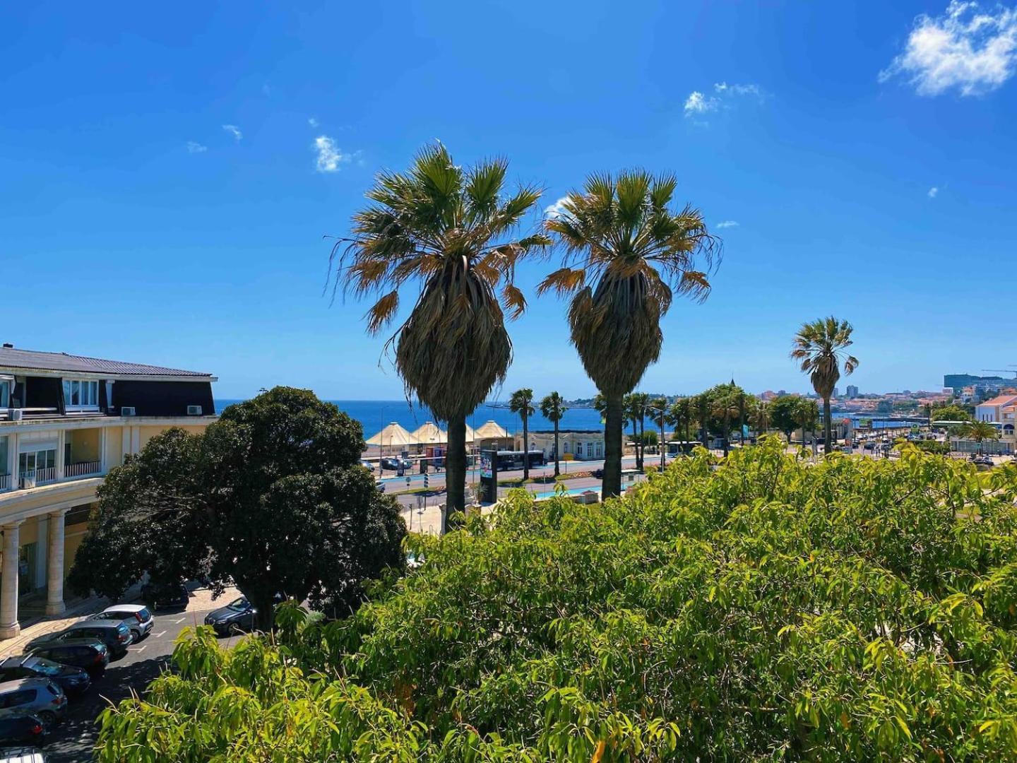 Sea View W Balcony 2 Mins Walk To Beach & Casino Estoril Luaran gambar