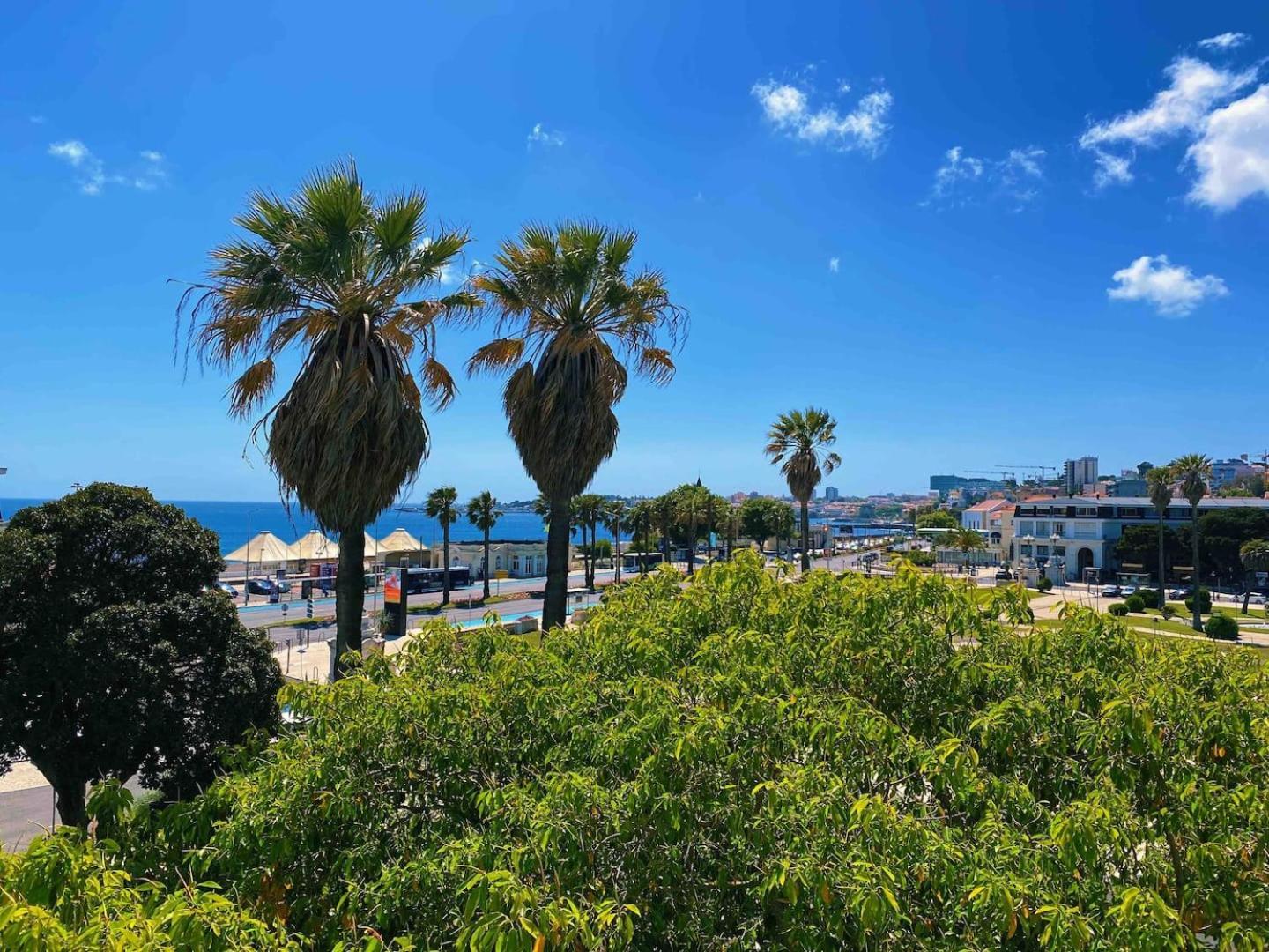 Sea View W Balcony 2 Mins Walk To Beach & Casino Estoril Luaran gambar