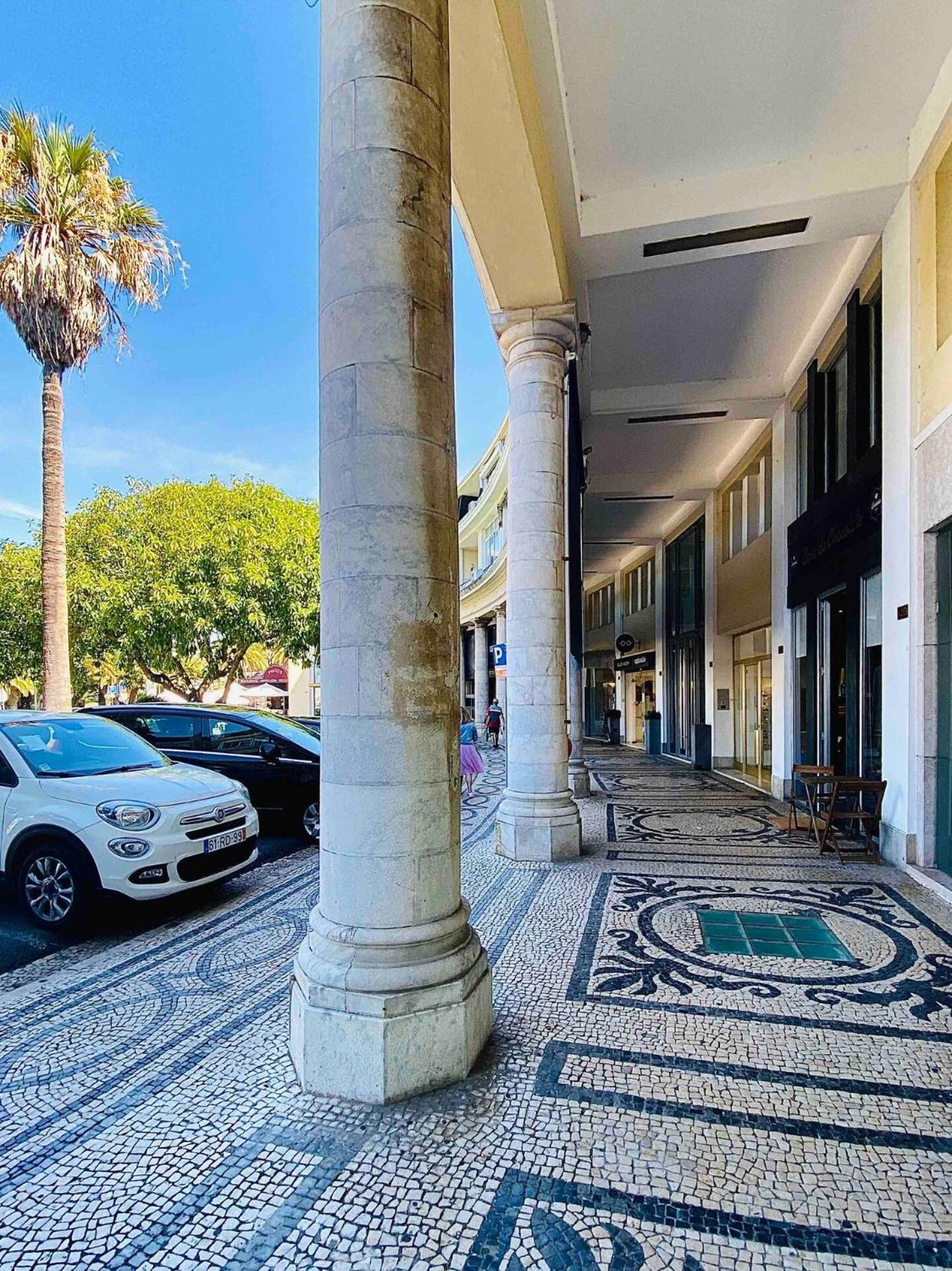 Sea View W Balcony 2 Mins Walk To Beach & Casino Estoril Luaran gambar
